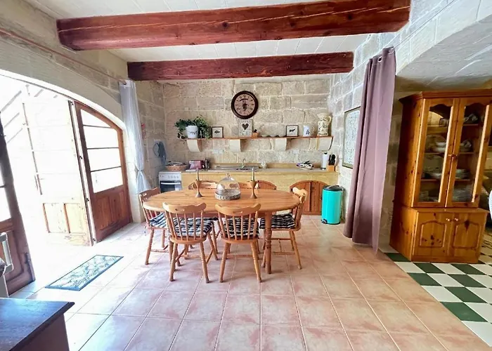 Private Pool Luxe Villa *