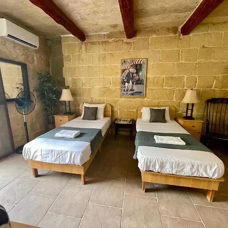 Villa Private Pool Luxe Għajnsielem